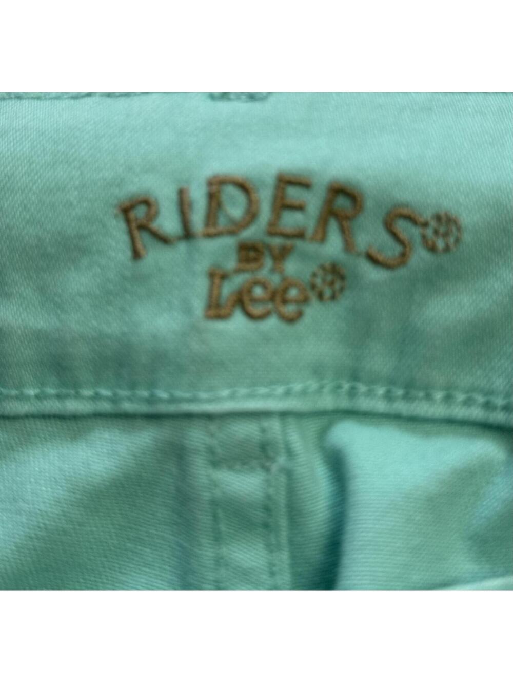 🆕LISTING🆕 Lee Riders Capris - Picture 3 of 5